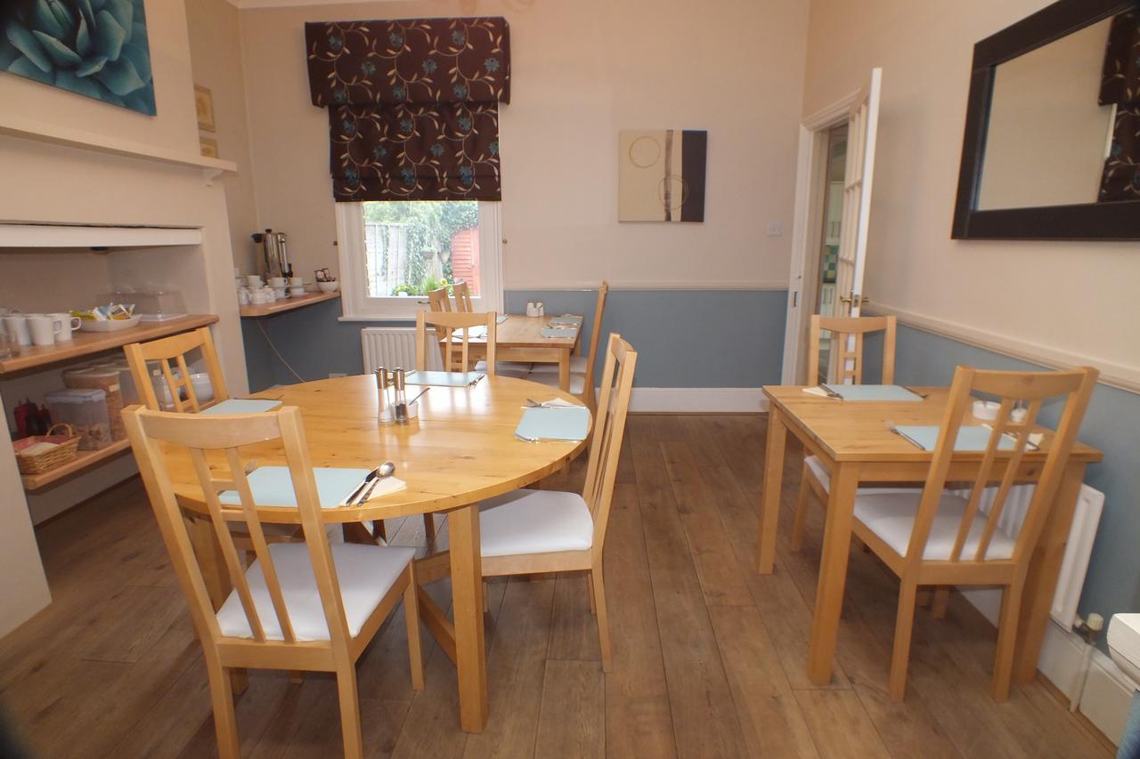 Netley Guest House 판버러 외부 사진