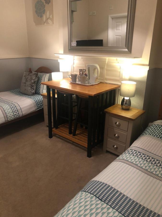 Netley Guest House 판버러 외부 사진
