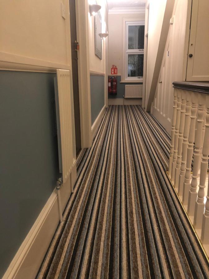 Netley Guest House 판버러 외부 사진